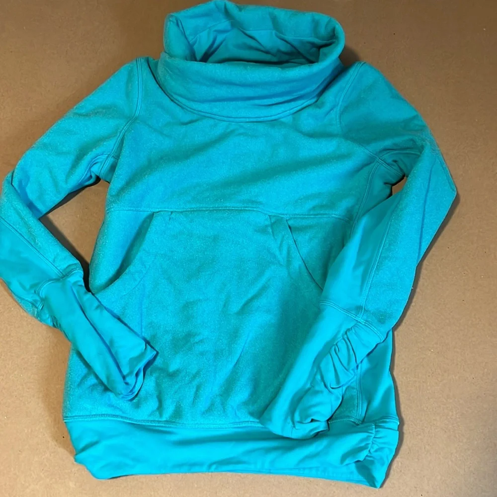 Girl’s Ivivva pull over sweatshirt size 12
Made by Lululemon - Picture 1 of 6